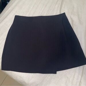 Abercrombie & Fitch Black Asymmetric Mini Skort